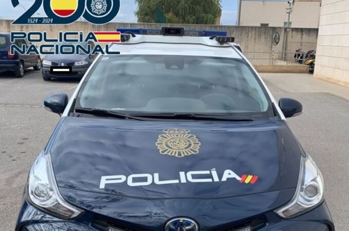Vehículo de la Policía Nacional Vehículo de la Policía Nacional
