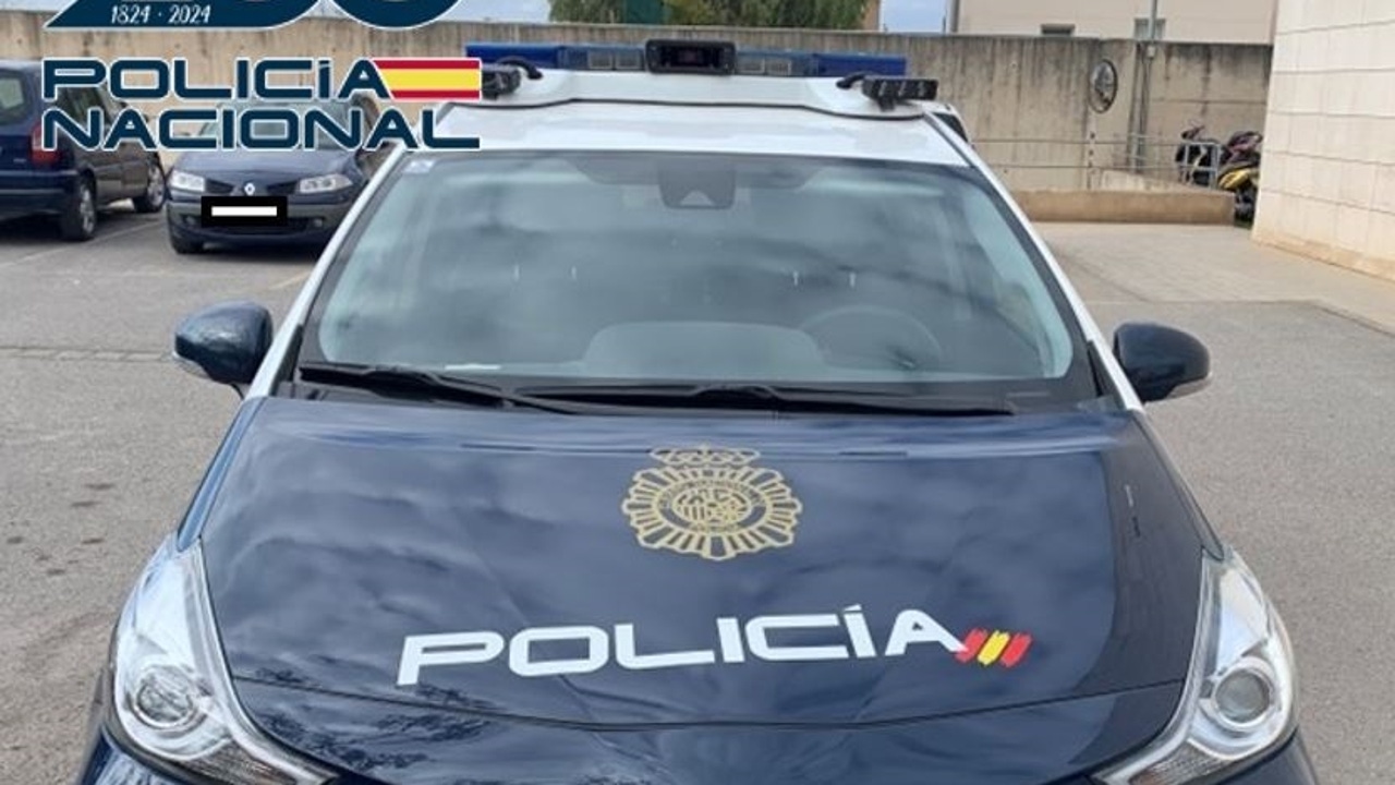 Detenido tras un robo con violencia en un supermercado de Granada para llevarse 1.300 euros de la caja