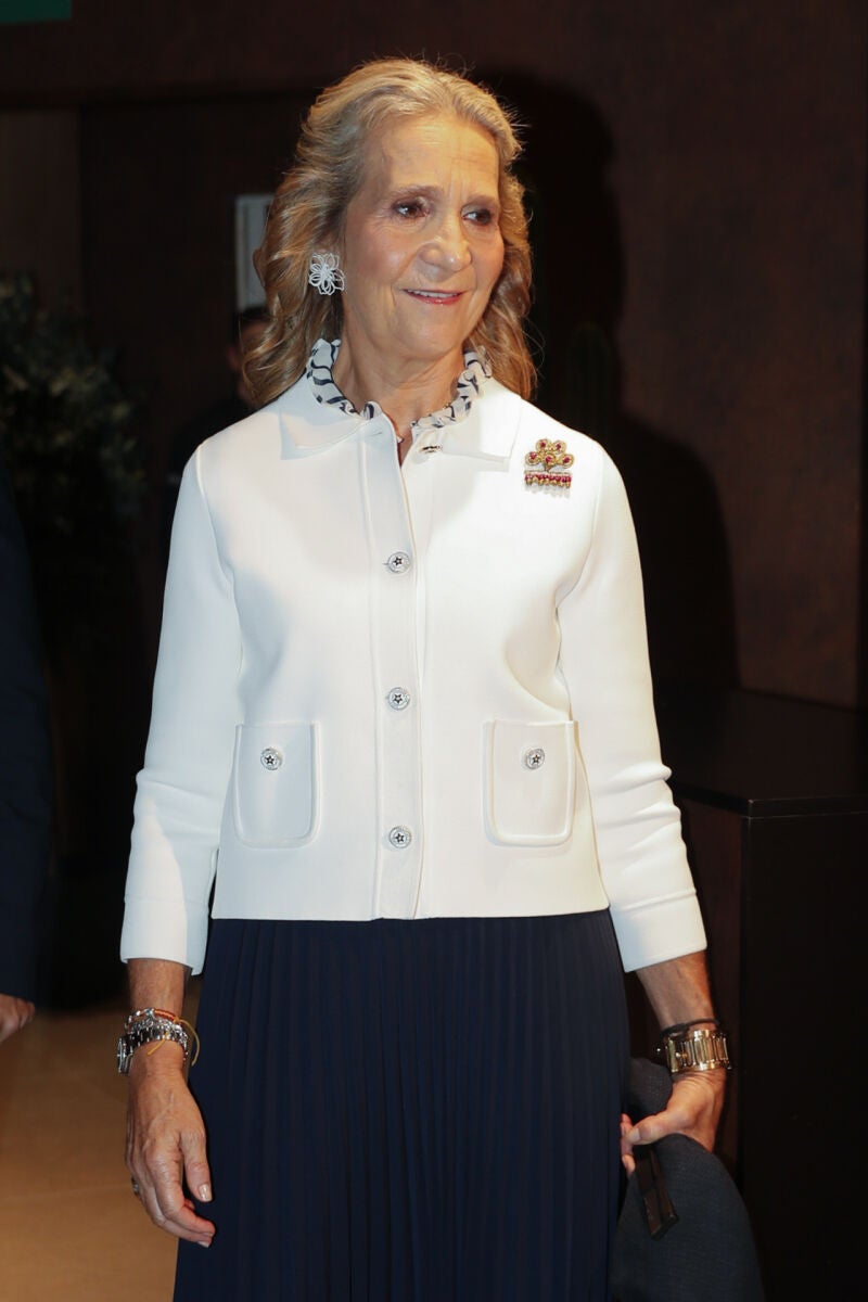 El look de la Infanta Elena.