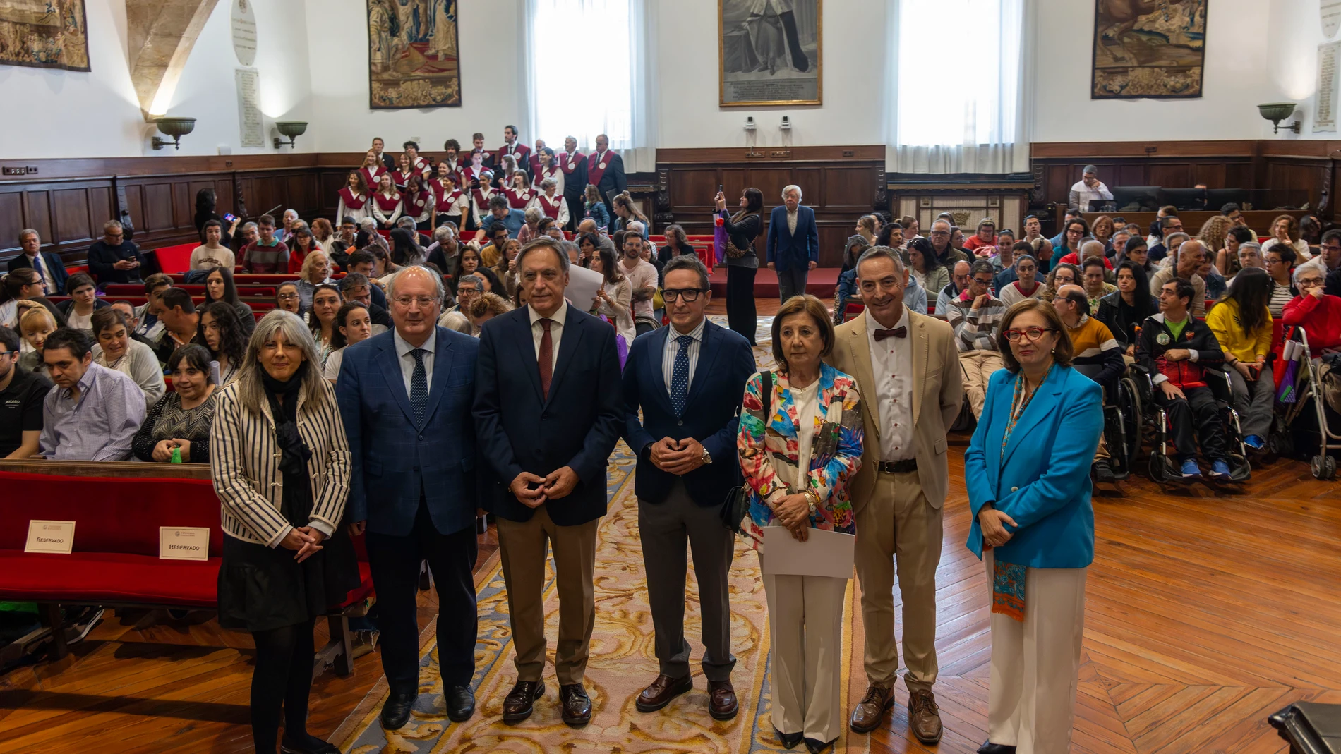 El rector de la Universidad de Salamanca, Juan Manuel Corchado, inaugura una nueva edición del programa Univerusal: “La Universidad inclusiva”. Le acompañarán el alcalde de Salamanca, Carlos Manuel García; el presidente del Consejo Económico y Social de Castilla y León, Enrique Cabero; la subdelegada del Gobierno, Rosa López; y la diputada de Bienestar Social, Eva María Picado.