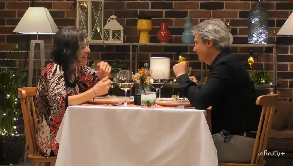 José Antonio y María José durante su cita en 'First Dates'