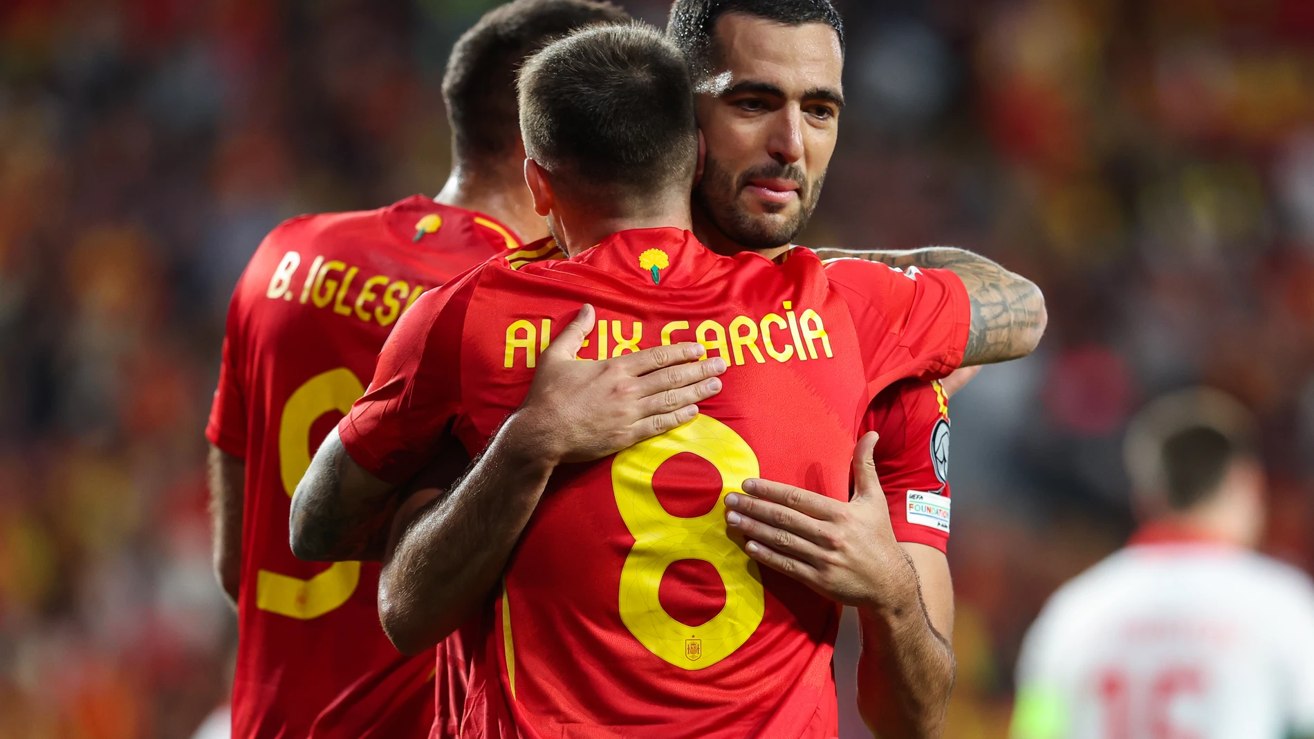 Aleix Garcia and Mikel Merino of Spain of Spain celebrate an own goal scored by Atanas Chernev of Bulgaria (out of photo) during the FIFA World Cup 2026 qualifier match between Spain and Bulgaria at Jose Zorrilla on October 14, 2025 in Valladolid, Spain. AFP7 14/10/2025 ONLY FOR USE IN SPAIN