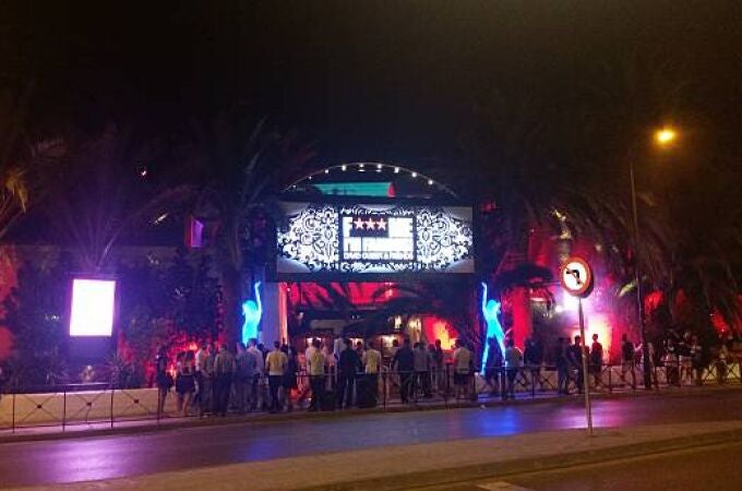 Polémica en Ibiza por la celebración de las fiestas de cierre de las discotecas en mitad de la DANA