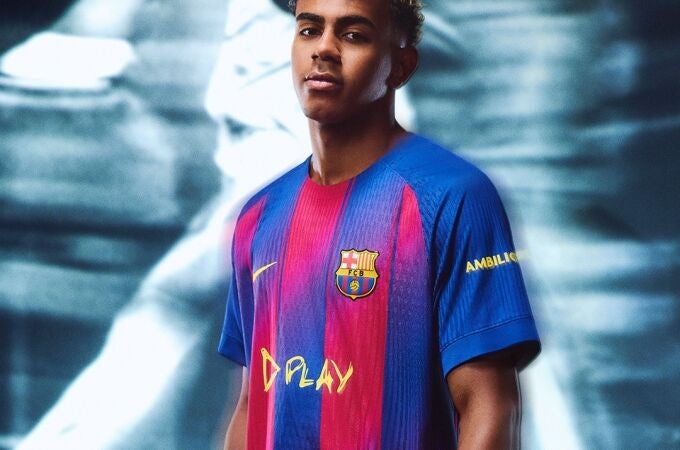 Fútbol.- El Barça llevará el logo del álbum 'Play' de Ed Sheeran en la camiseta de El Clásico