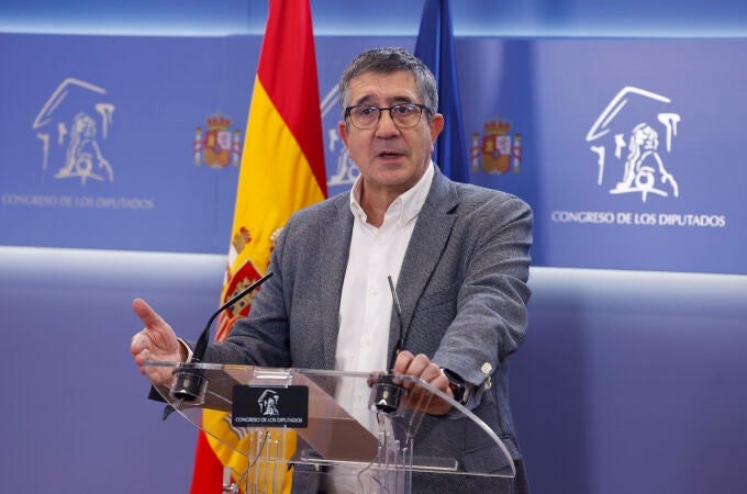 Rueda de prensa de Patxi López