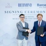 Aarón Yap y José Canals. Nuevo hotel del grupo Barceló en Kuala Lumpur