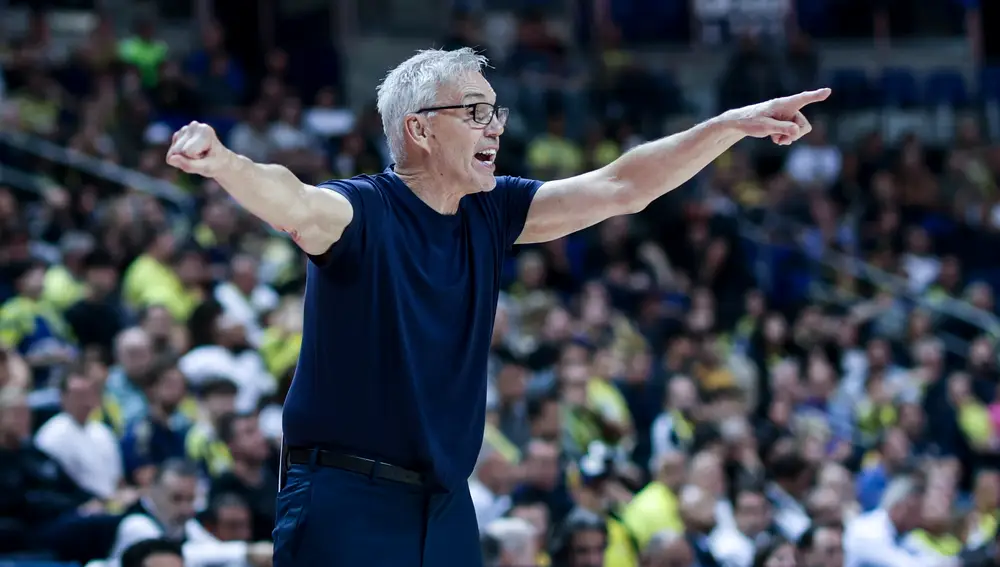 EuroLeague Basketball - Fenerbahce Beko vs Bayern Munich