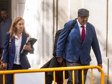 Koldo García entrando en el Tribunal Supremo @ Gonzalo Pérez Koldo García entrando en el Tribunal Supremo @ Gonzalo Pérez