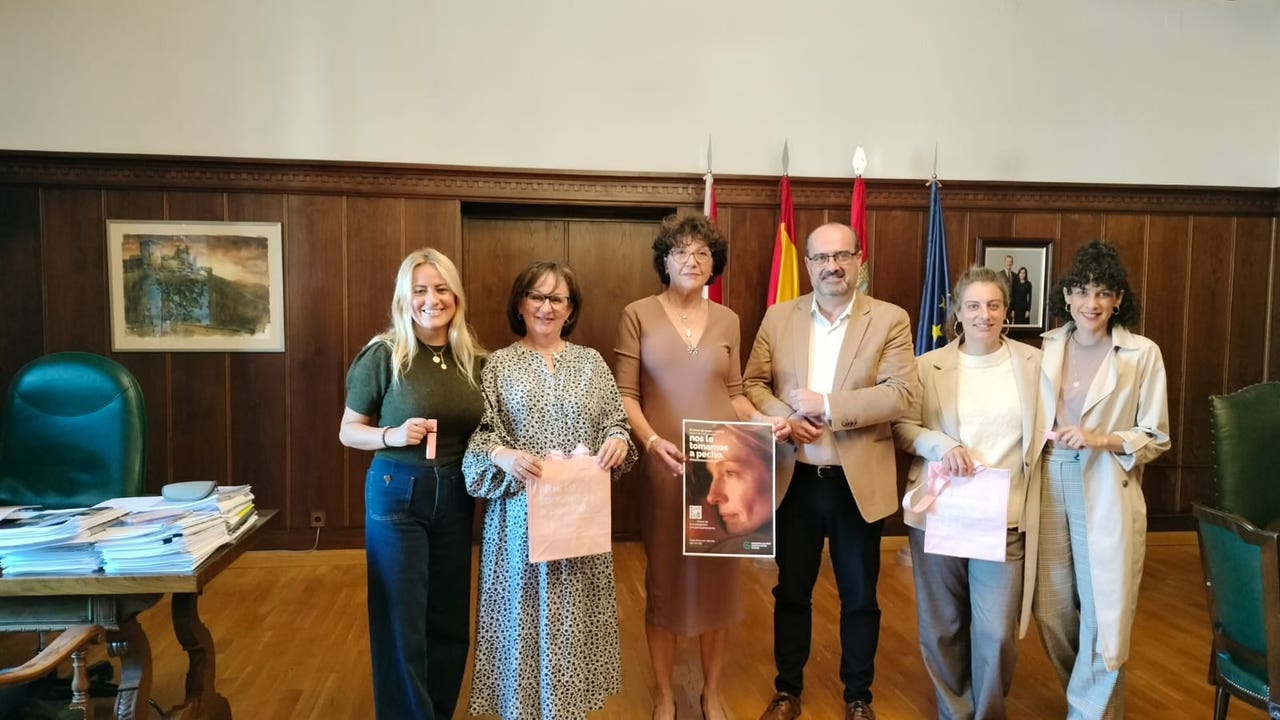 El Ayuntamiento de Ponferrada y la Asociación Española contra el Cáncer elaborarán un calendario de actuaciones conjuntas para 2026