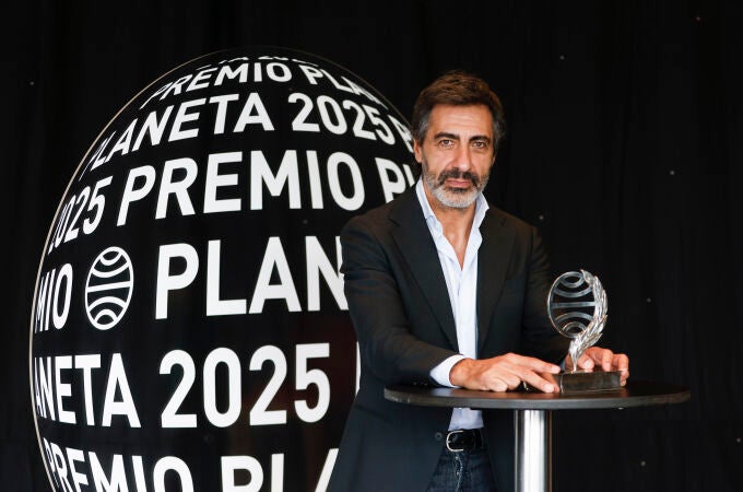 Juan del Val: En literatura, comercial y calidad no son necesariamente opuestos