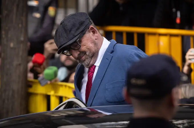 Piden que Koldo y la ex mano derecha de Maroto declaren en la causa del fuel que acecha a Aldama Piden que Koldo y la ex mano derecha de Maroto declaren en la causa del fuel que acecha a Aldama