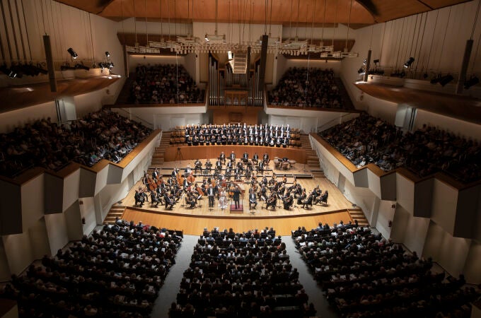 El Palau de la Música de Valencia podrá iniciar la temporada en su sala Iturbi tras solucionar los daños de la estancia