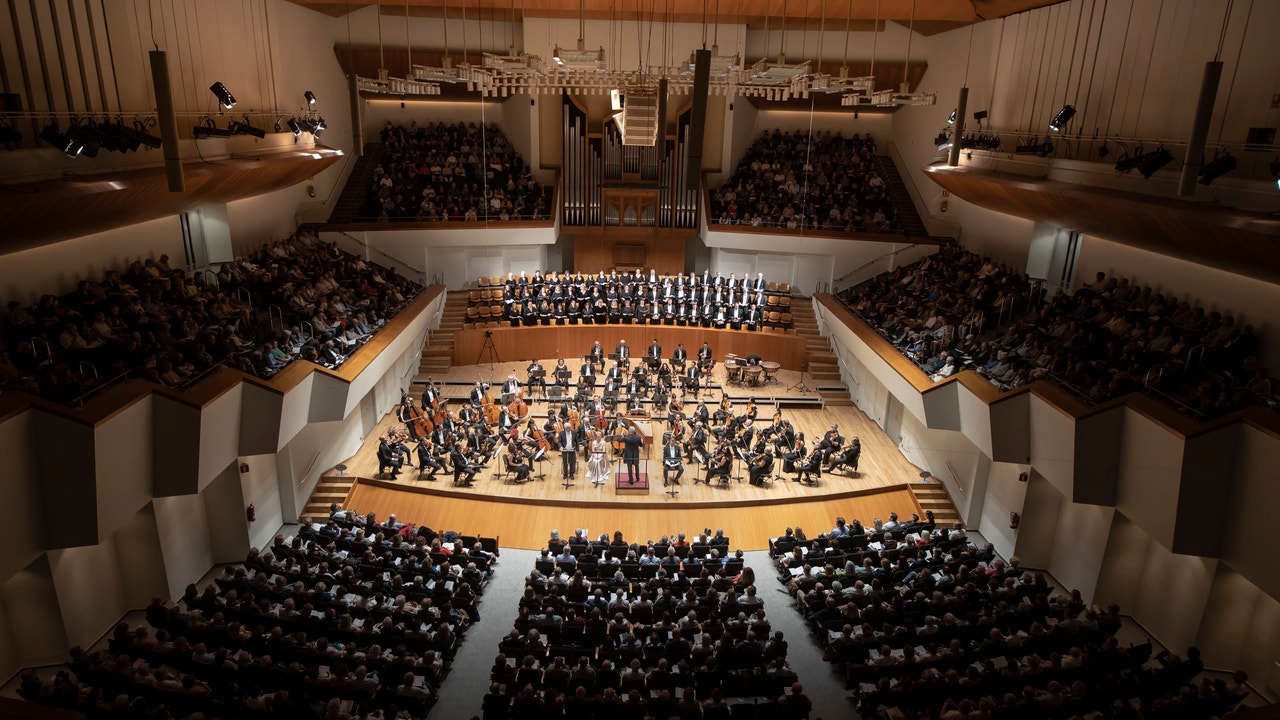 El Palau de la Música de Valencia podrá iniciar la temporada en su sala Iturbi tras solucionar los daños de la estancia