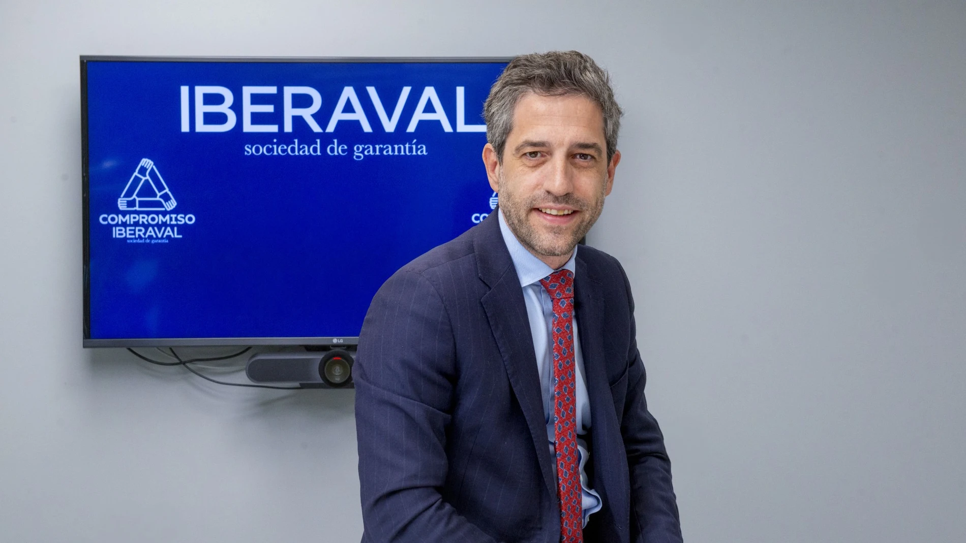 El presidente de Iberaval, César Pontvianne