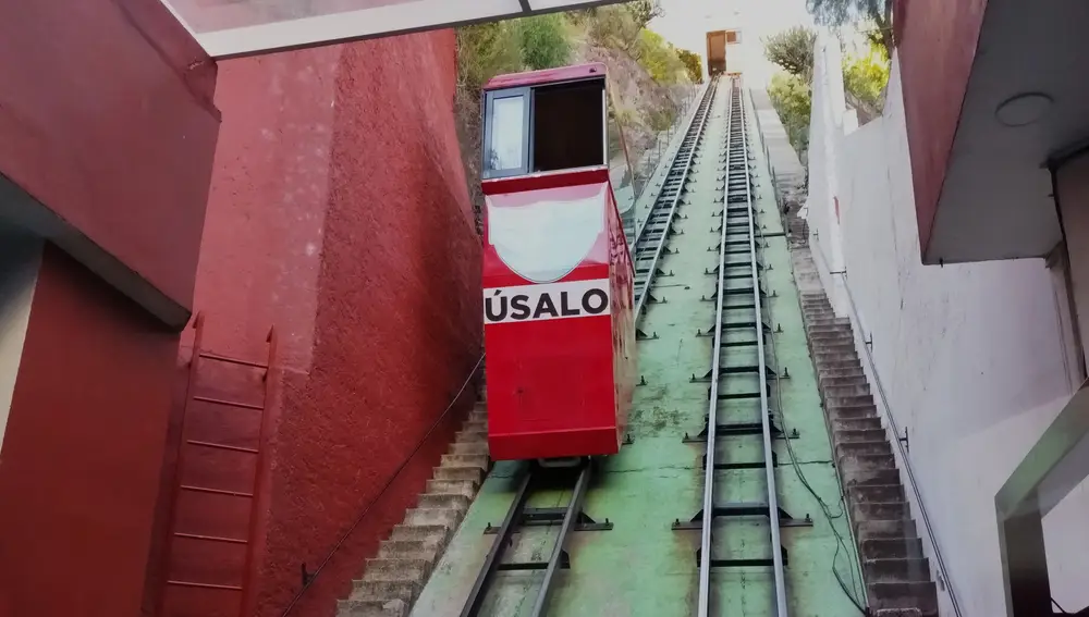 Detalle del funicular panorámico de Guanajuato