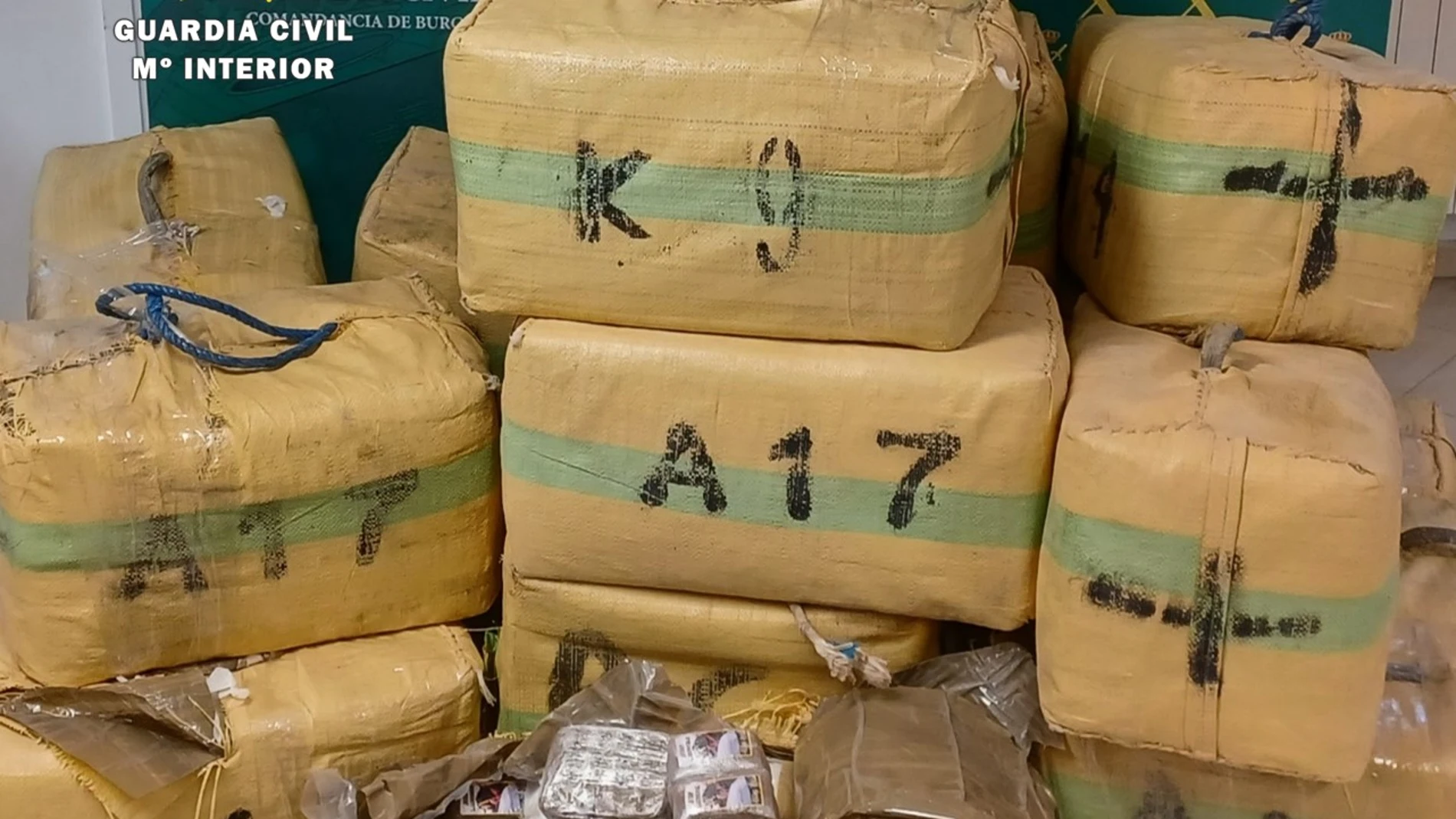 Material incautado por la Guardia Civil en Burgos