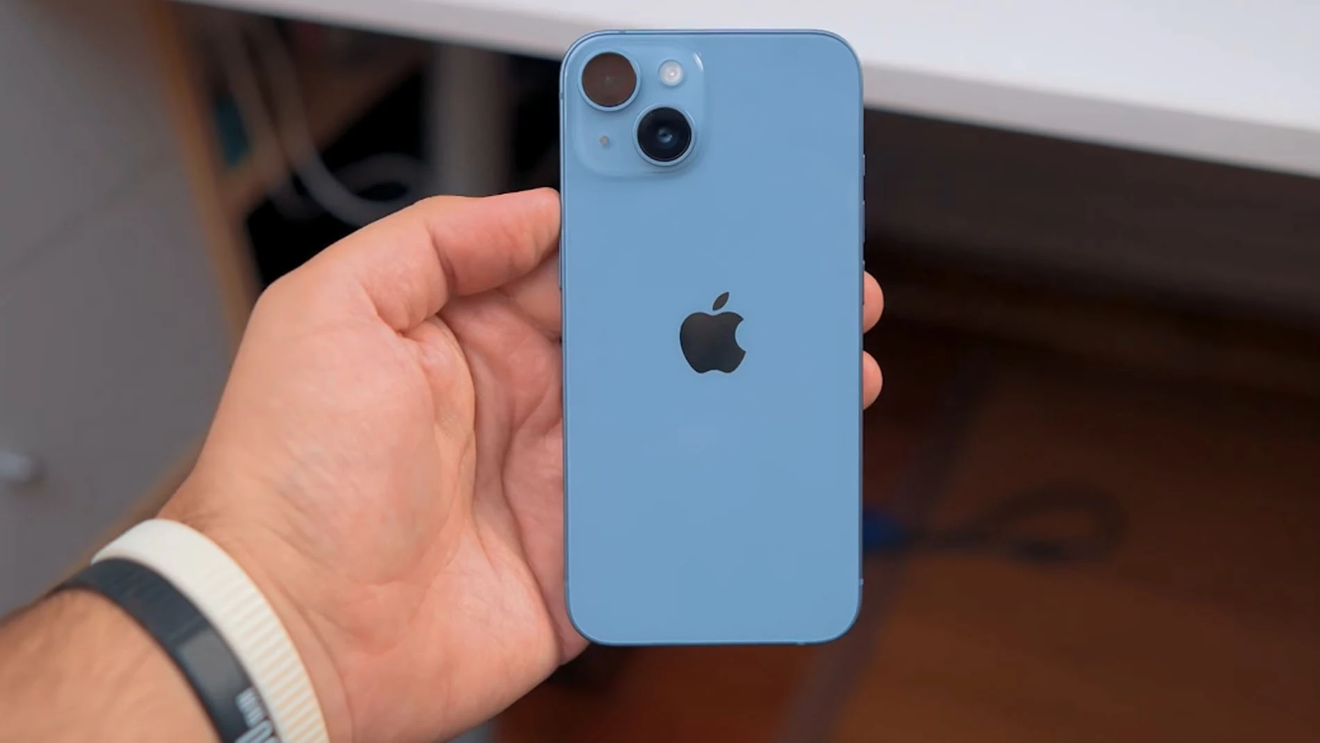 iPhone 14