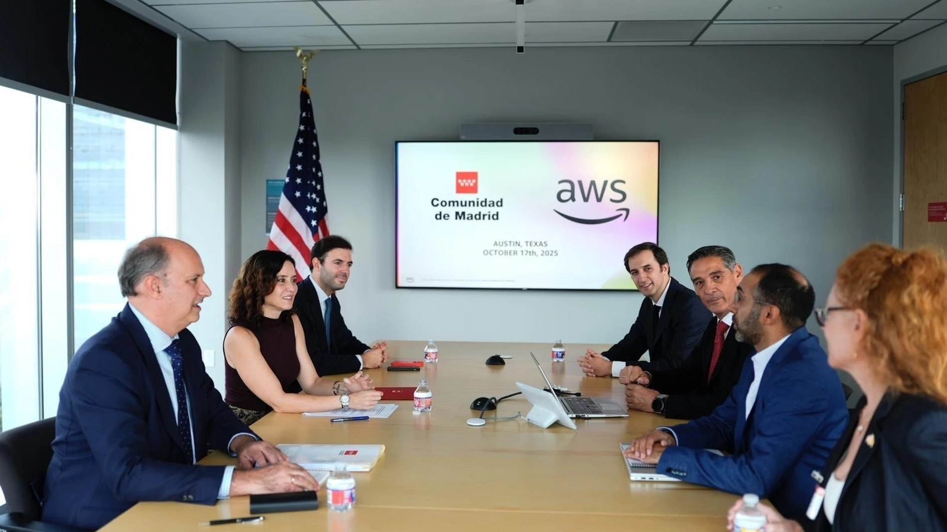 Díaz Ayuso anuncia en Texas Madrid AWS Futuro IA Builders Lab 2028, una iniciativa educativa de FP pionera para acercar la IA a alumnos, docentes y empresas REMITIDA / HANDOUT por COMUNIDAD DE MADRID Fotografía remitida a medios de comunicación exclusivamente para ilustrar la noticia a la que hace referencia la imagen, y citando la procedencia de la imagen en la firma 17/10/2025