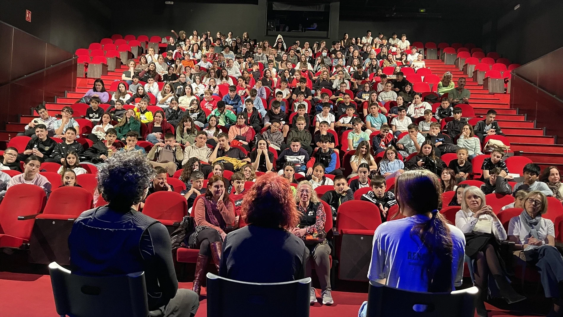 El Teatro Alhambra abre temporada este viernes con 'El día del Watusi' de Los Montoya