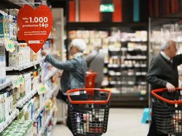 Qué supermercados abren mañana, Día de la Constitución: horarios de Mercadona, Carrefour, etc. Qué supermercados abren mañana, Día de la Constitución: horarios de Mercadona, Carrefour, etc.