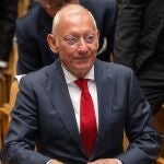 La familia de Isak Andic emite un comunicado tras la imputación de su hijo Jonathan por posible homicidio La familia de Isak Andic emite un comunicado tras la imputación de su hijo Jonathan por posible homicidio