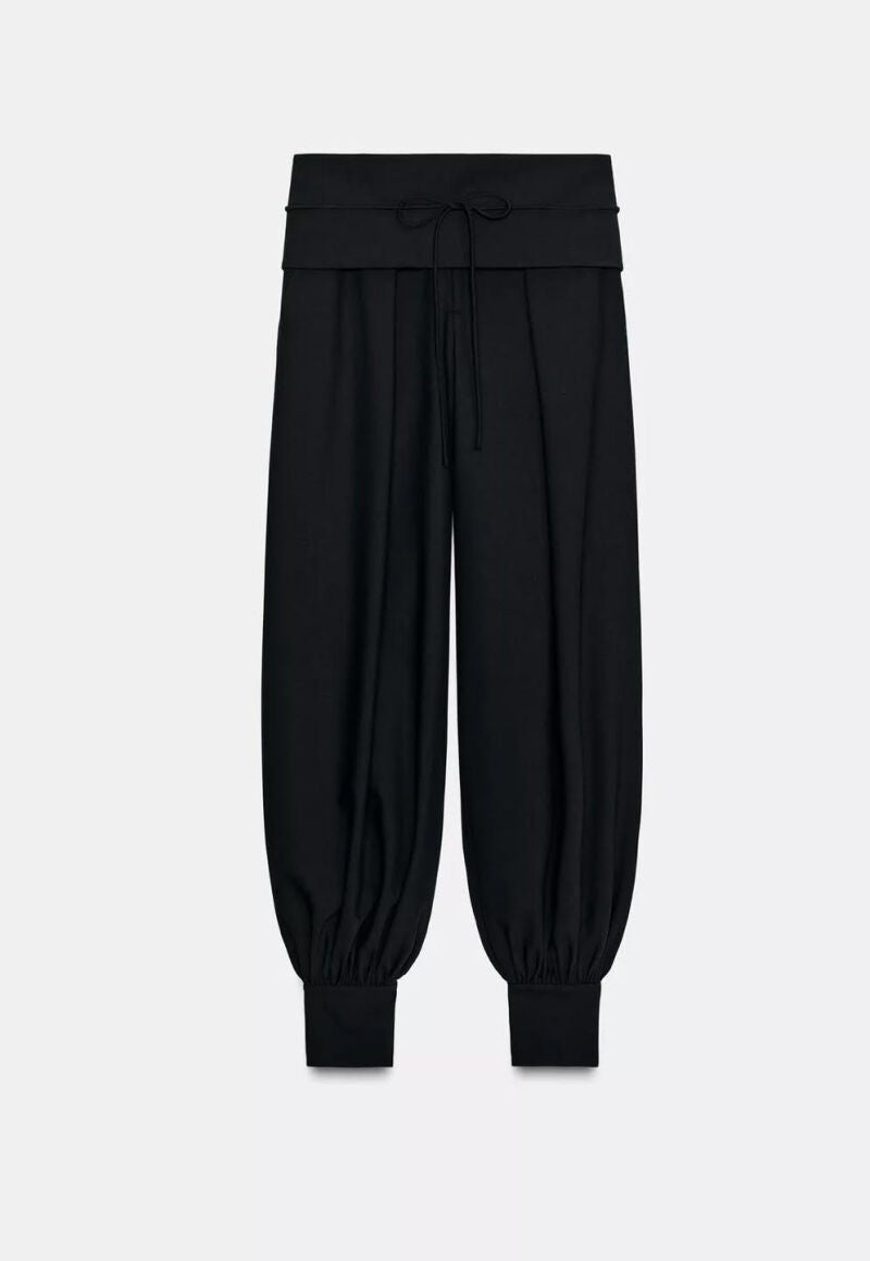 Pantalones bombacho.