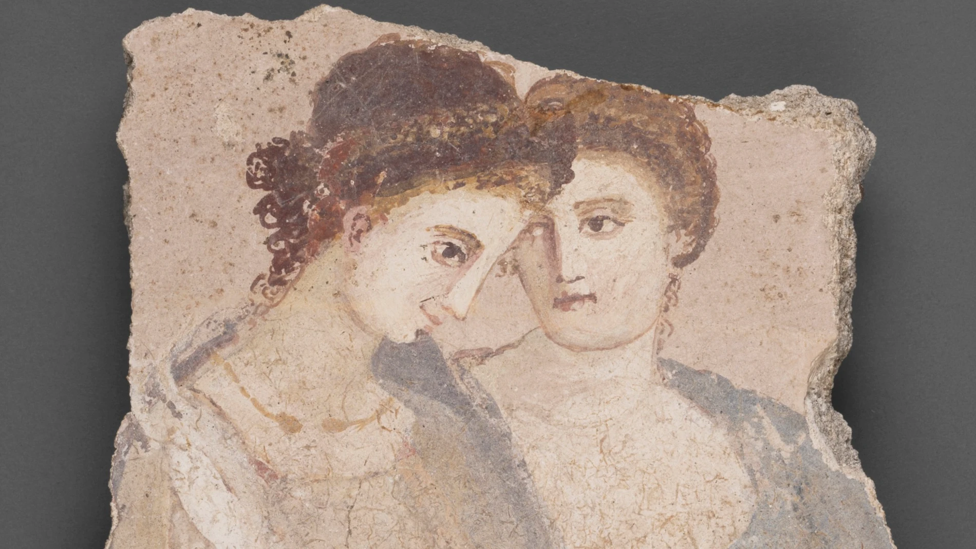 Fresco romano del siglo I, con dos mujeres representadas