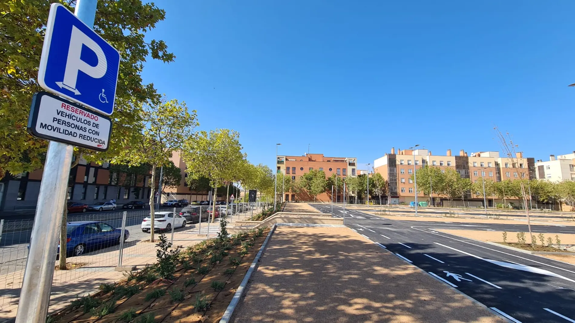 Nuevo aparcamiento gratuito en superficie en el barrio El Zurguén