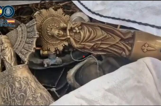 Sucesos.- La Policía Nacional recupera más de una tonelada de objetos robados en el cementerio de Torrero (Zaragoza)