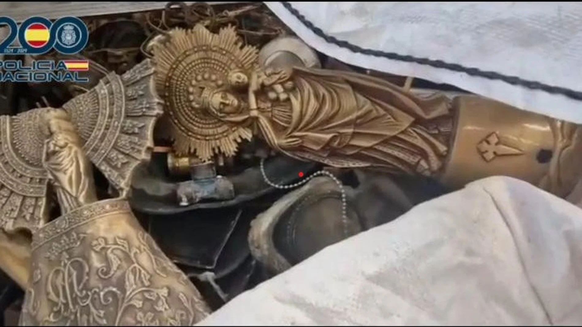 Sucesos.- La Policía Nacional recupera más de una tonelada de objetos robados en el cementerio de Torrero (Zaragoza)