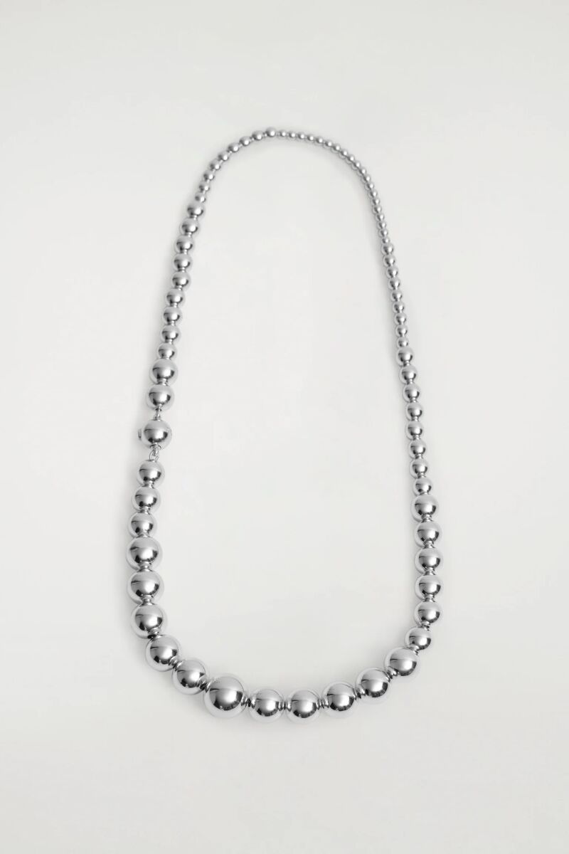 Collar abalorios.