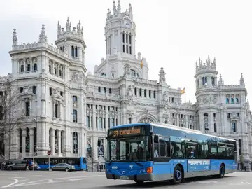 MADRID.-Cortes de tráfico y modificaciones por el encendido de luces este sábado MADRID.-Cortes de tráfico y modificaciones por el encendido de luces este sábado