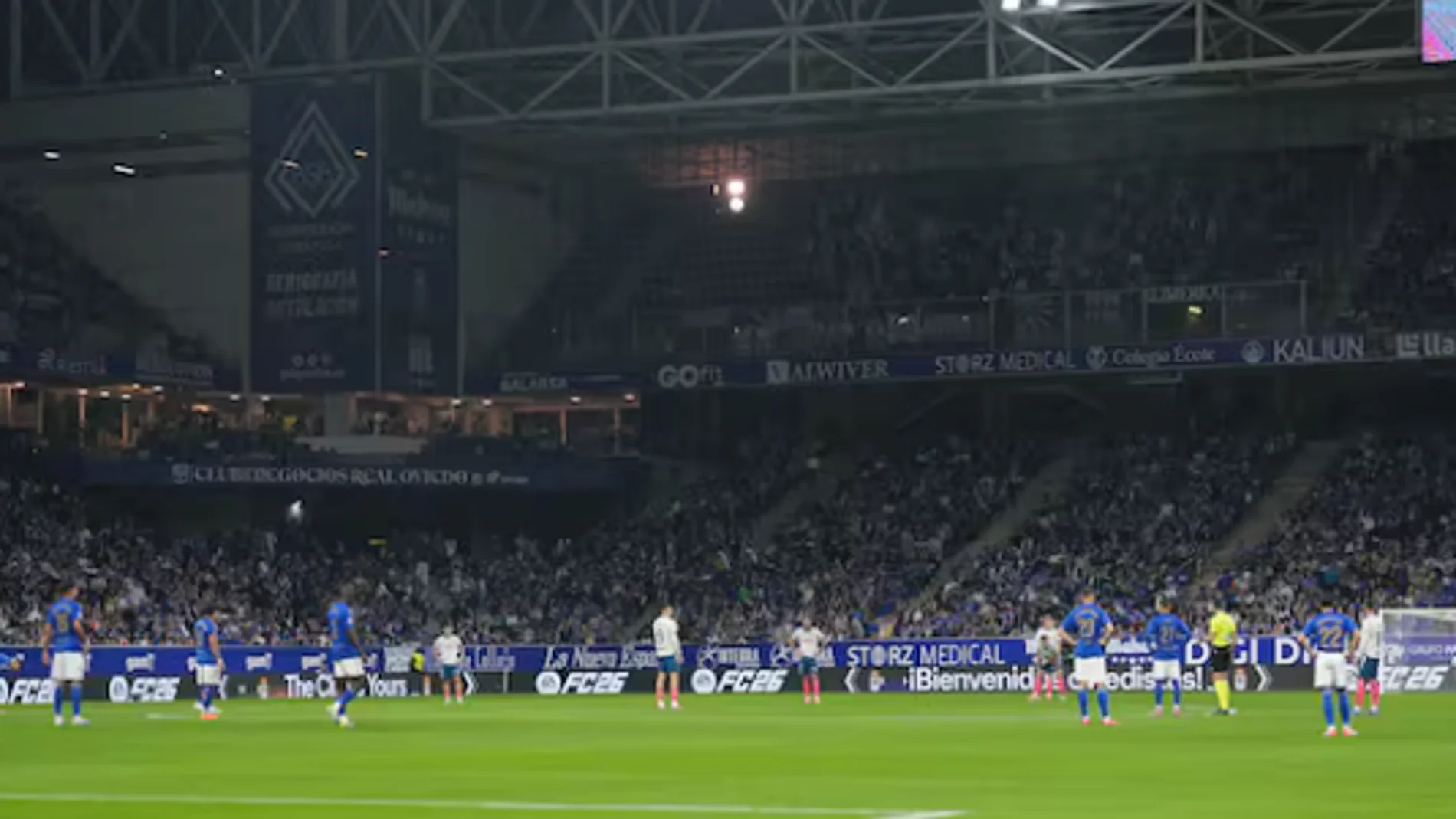 Plantón en el el Oviedo-Espanyol