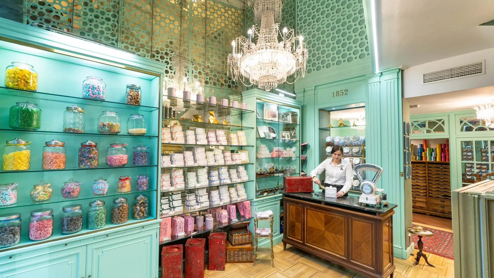 La emblemática tienda de La Pajarita