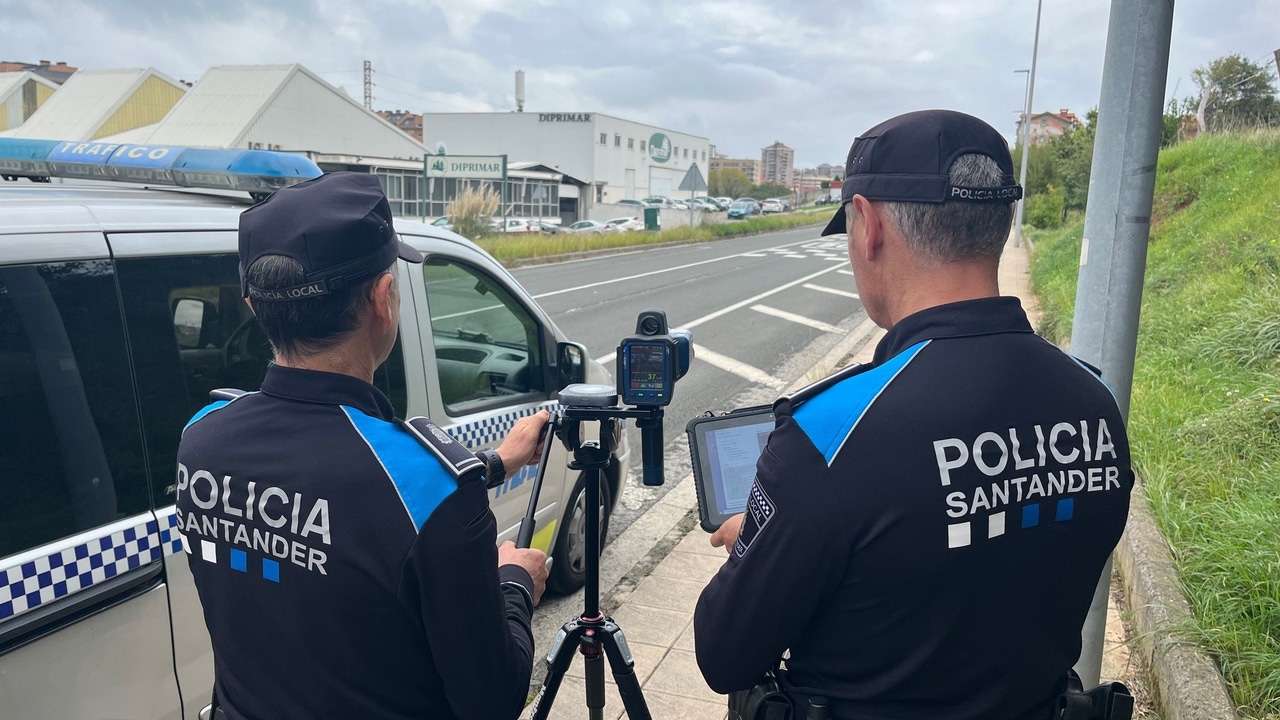 La policía de Santander ya cuenta con un nuevo radar invisible y móvil de última generación