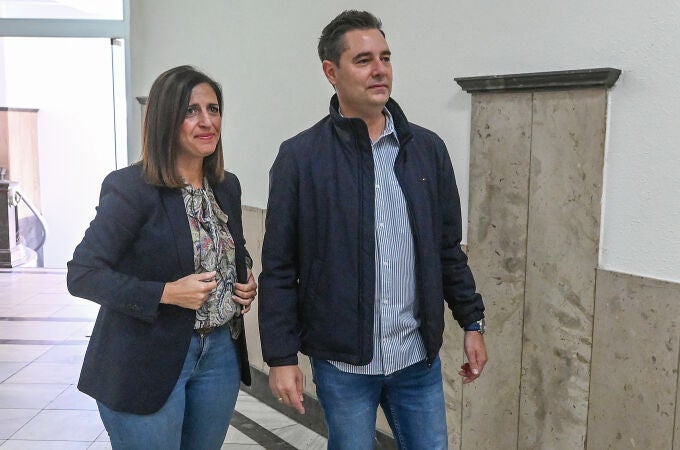 Daniel de la Rosa junto con la diputada nacional Esther Peña