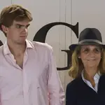 El look de la Infanta Elena en un partido de la liga Asobal en Guadalajara.