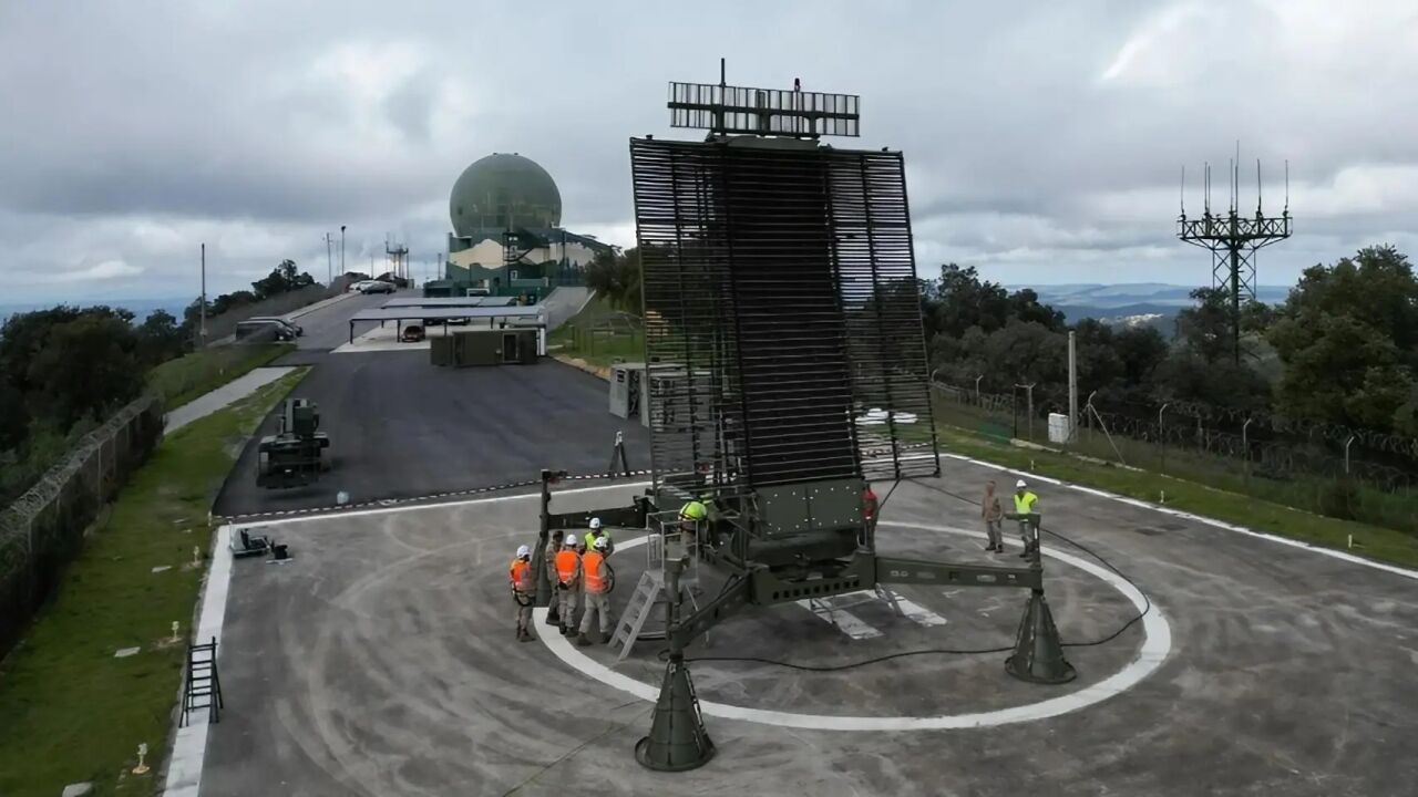 インドラ、ロシアのドローンからヨーロッパの空を守るための無線周波数を研究