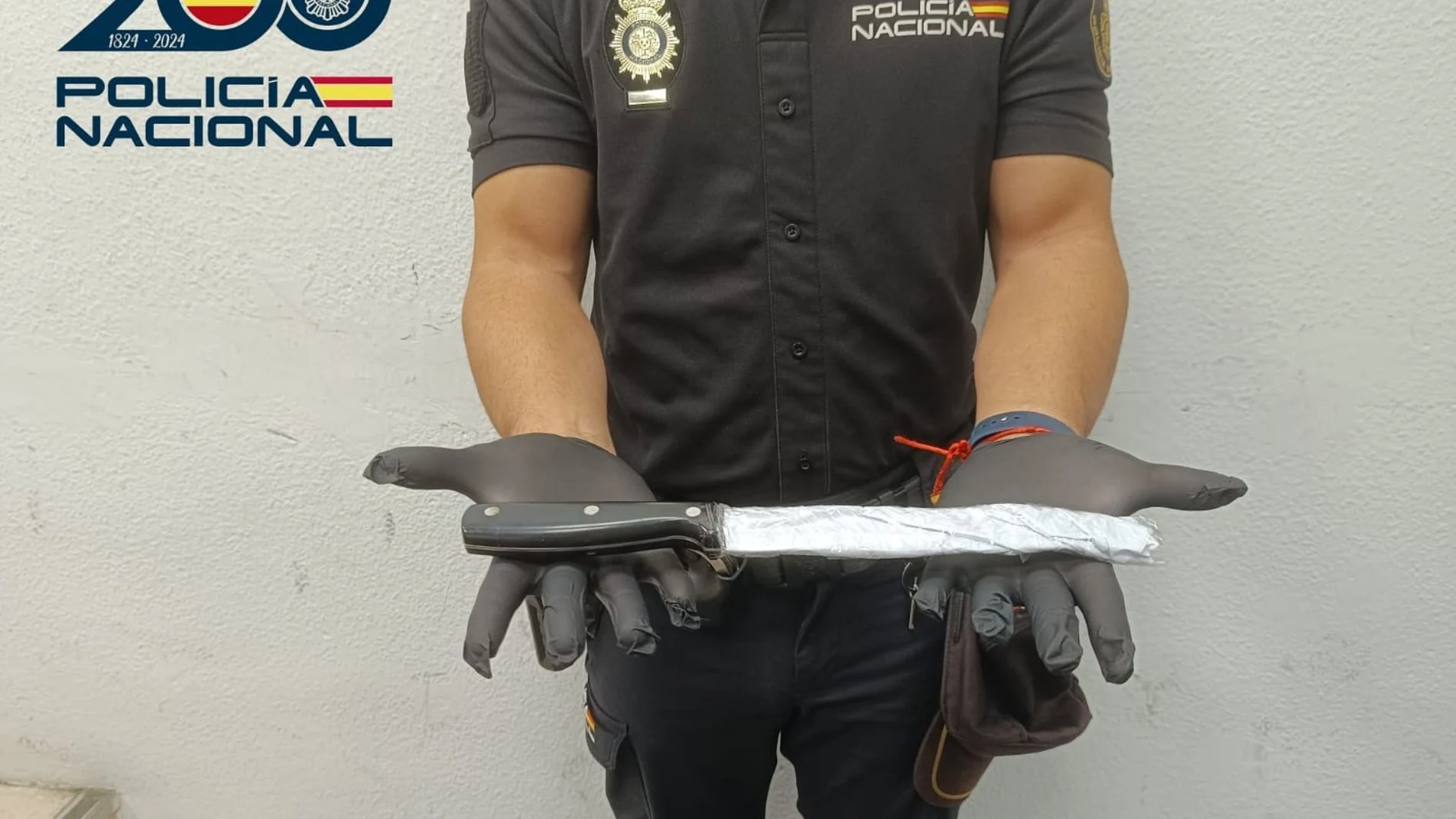 Sucesos.- Detenido por amenazar con un cuchillo a un trabajador de un restaurante de Manacor para que cerrase la terraza