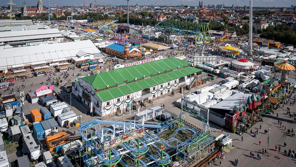 Vista del Oktoberfest desde lo alto de la noria