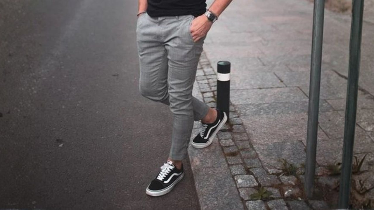 Las Vans Filmore son las zapatillas que más verás en la calle este año (y no solo entre skaters)