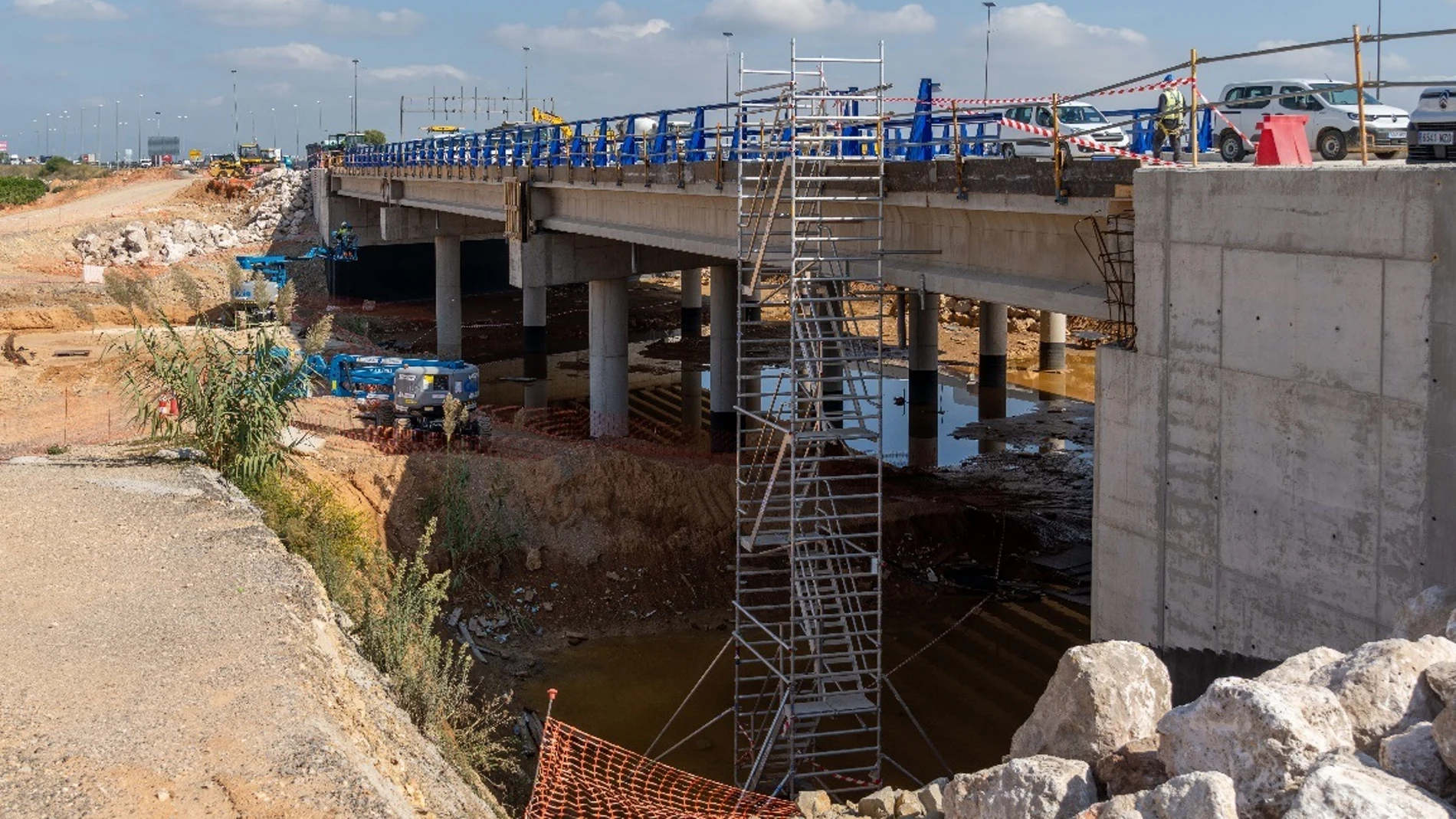 Transportes ultima la recuperación del trazado definitivo de la autovía A-7 en València tras la DANA del año pasado REMITIDA / HANDOUT por MINISTERIO DE TRANSPORTES Fotografía remitida a medios de comunicación exclusivamente para ilustrar la noticia a la que hace referencia la imagen, y citando la procedencia de la imagen en la firma 21/10/2025