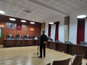 El acusado prestando declaración durante el juicio El acusado prestando declaración durante el juicio