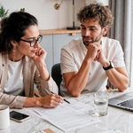 Depósitos vs cuentas remuneradas: guía clave para ahorrar en 2025