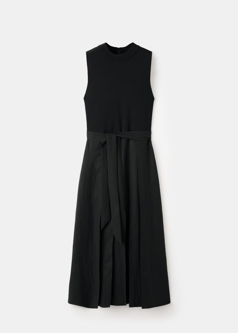 Vestido cinturón tejido combinado.