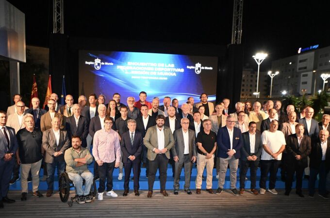 MURCIA.-López Miras anuncia el incremento del 20% en las ayudas directas que reciben las federaciones deportivas para 2026 MURCIA.-López Miras anuncia el incremento del 20% en las ayudas directas que reciben las federaciones deportivas para 2026