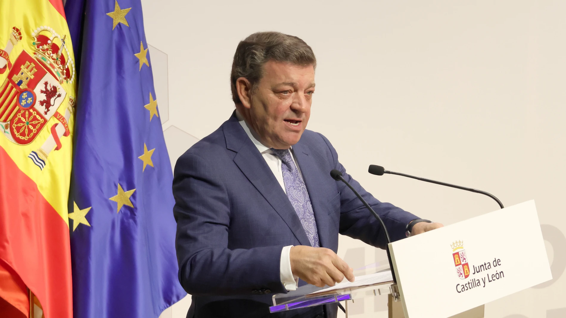 El consejero de la Presidencia, Luis Miguel González Gago, inaugura la Jornada "Mismo Valor y Mismas Oportunidades" de la Escuela de Administración Pública de Castilla y León.