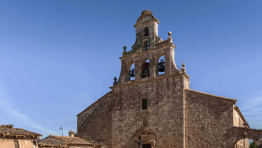 Plaza de Santa María del municipio segoviano de Maderuelo