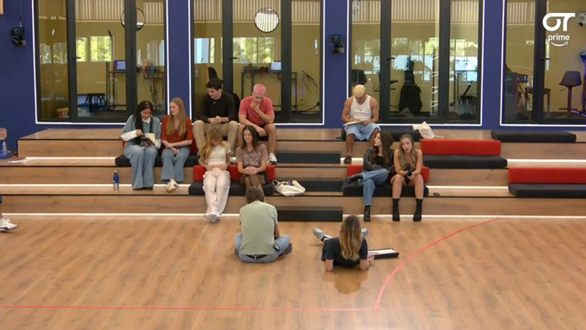 Noemí Galera y Manu Guix reparten los temas de la Gala 6 de 'OT 2025'