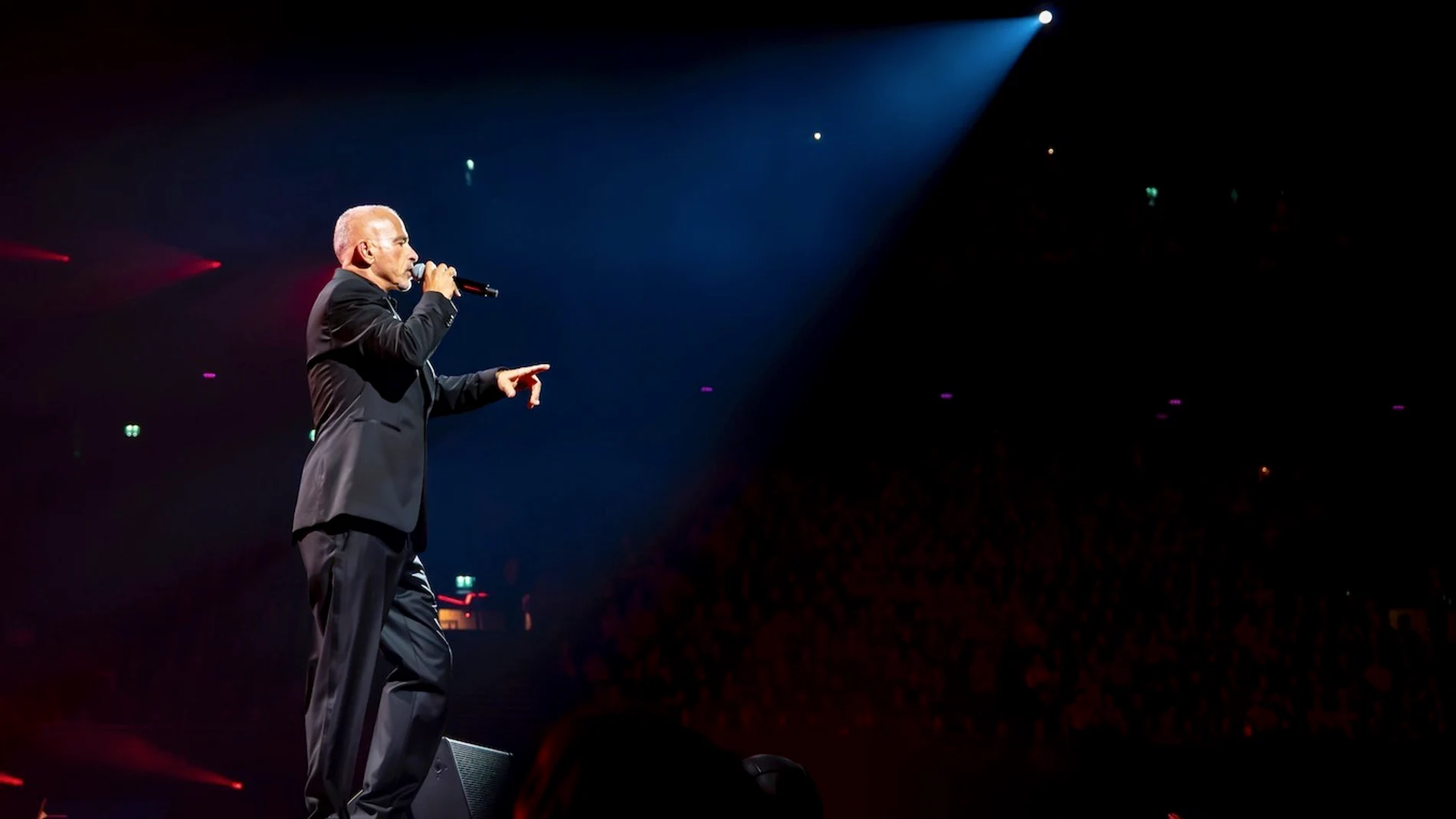 Eros Ramazzotti anuncia la gira mundial 'Una Historia Importante', que pasará por Madrid y Barcelona en mayo de 2026